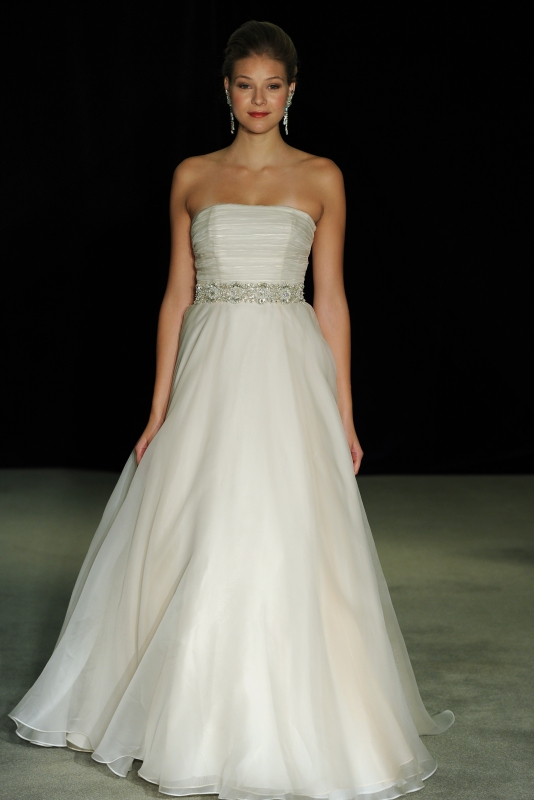 Anne Barge - Fall 2014 Bridal Collection  - Paquita Wedding Dress</p>

<p